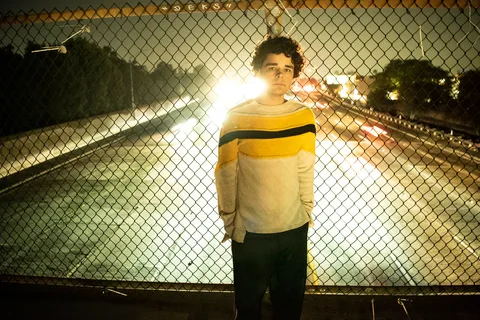 Charlie Hickey has dropped a new single, 'Dendelions'