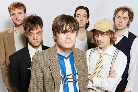 Hotel Lux have dropped a new single, 'Vice'