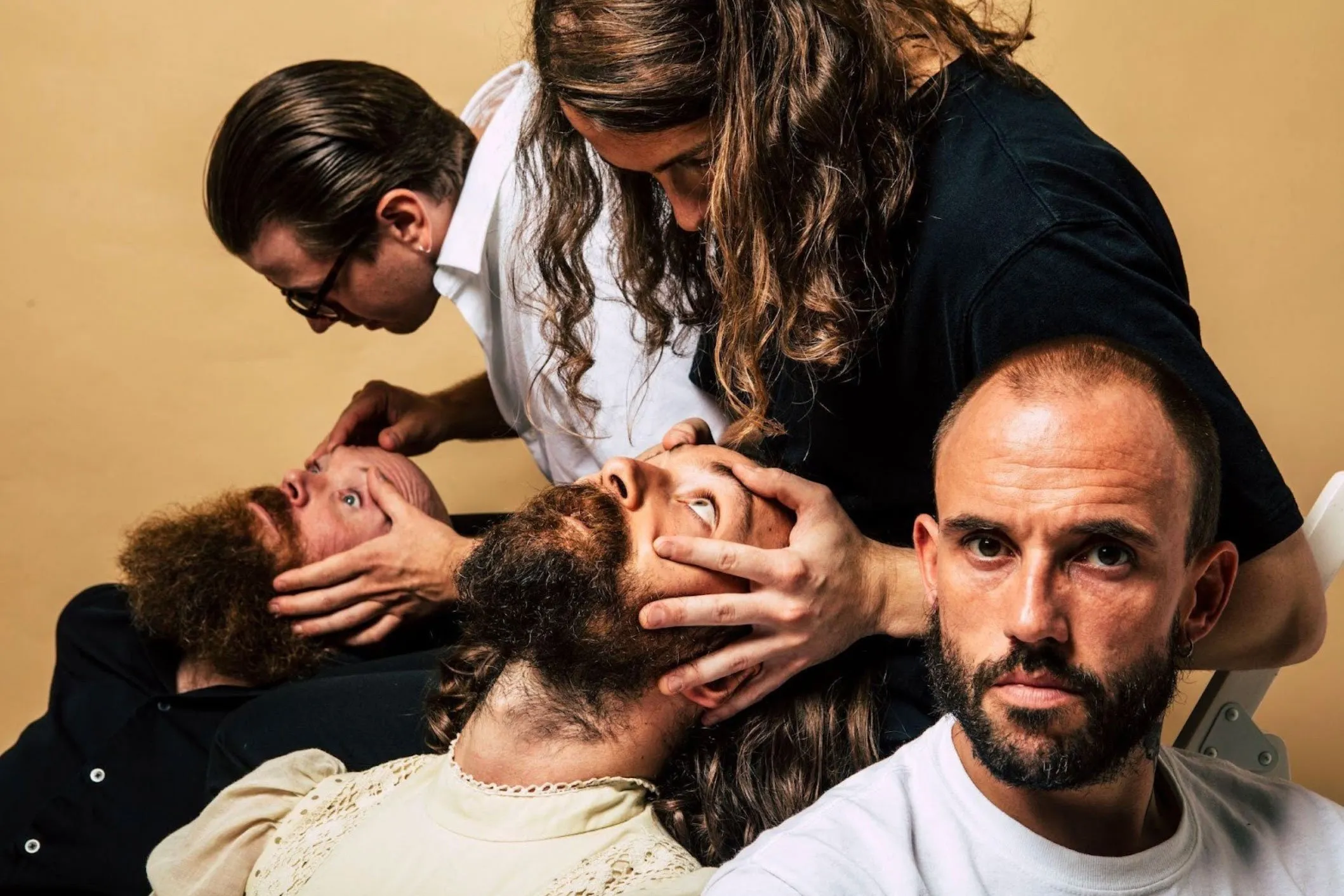Idles have dropped a brand new video for 'When The Lights Come On'