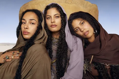 Ibeyi and Jorja Smith team up for new collab 'Lavender & Roses'