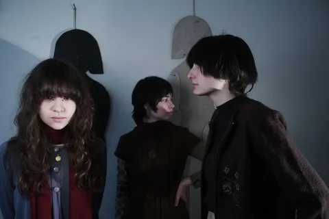 Horsegirl have announced their debut album, 'Versions of Modern Performance'