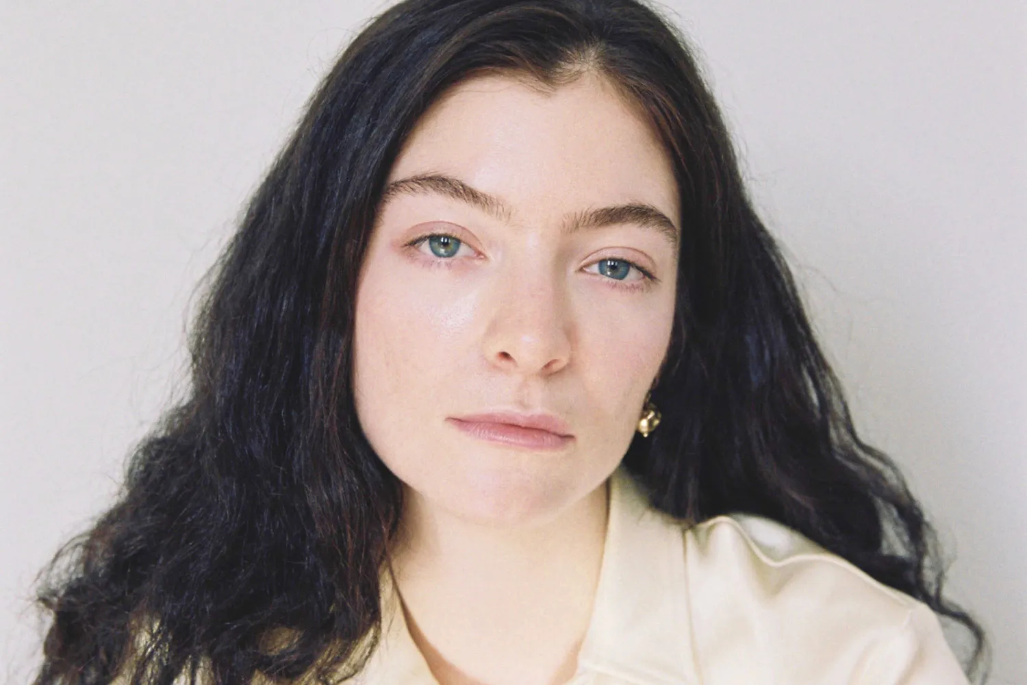 It looks like Lorde has been writing new music, according to a recent interview
