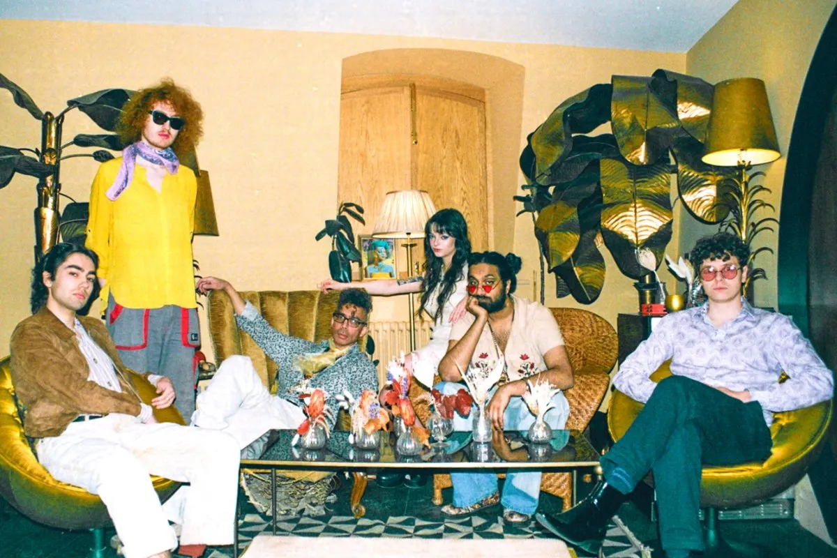 Mandrake Handshake have released ‘Vitamin Sunday’, the second cut from their upcoming EP, ‘The Triple Point Of Water’