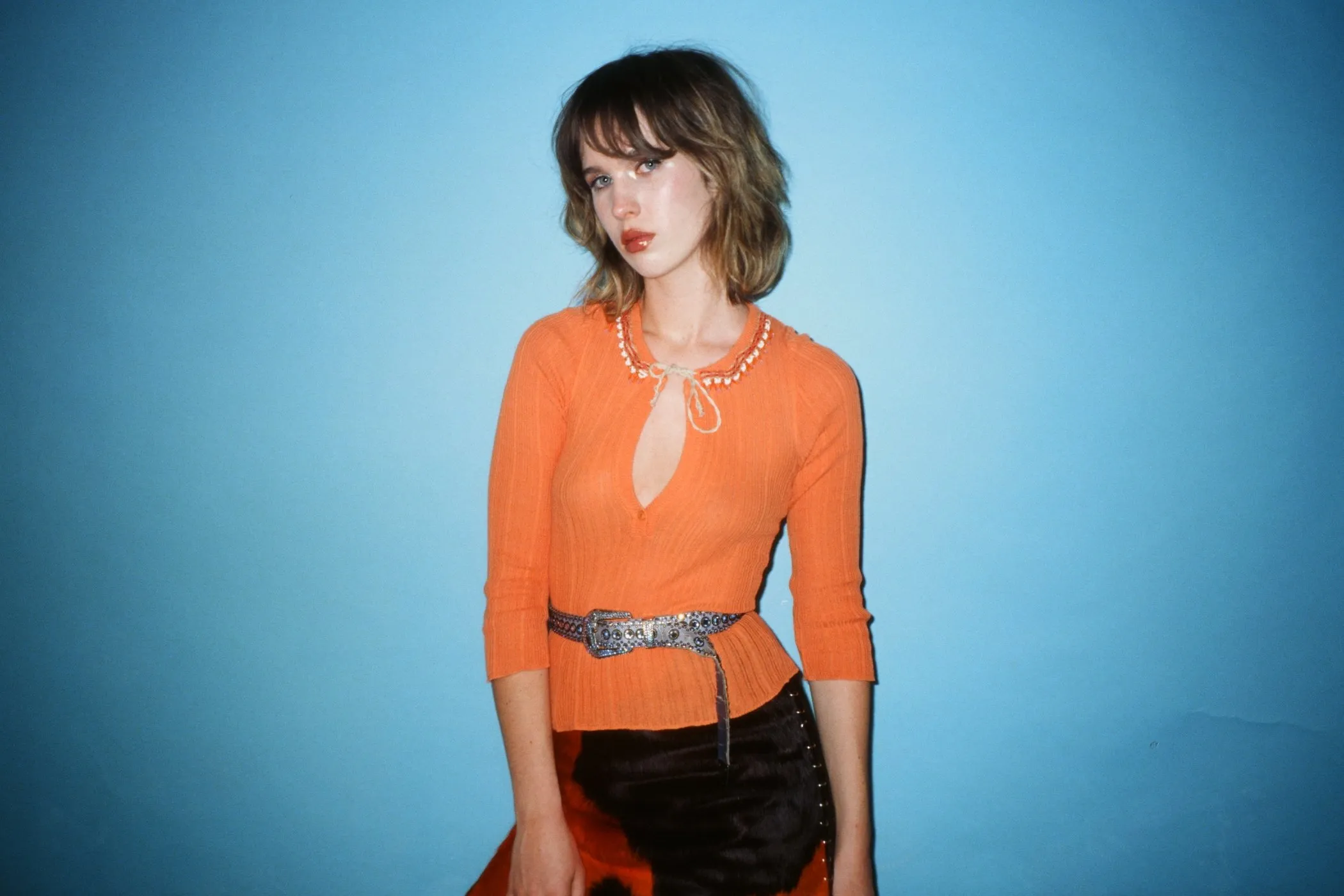 Molly Payton has completed her ‘Compromise’ EP with the new release of her new single, ‘Ruins’