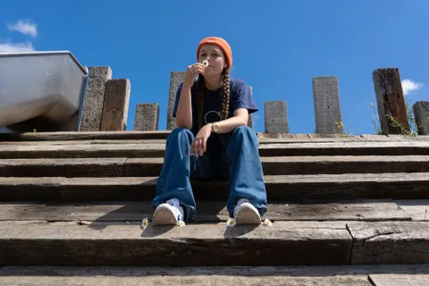 Polly Money has released her first new music of 2022, 'Street Side'