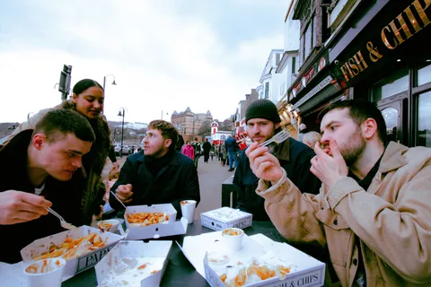 Eades have dropped a video for their latest single, 'Delusion Spree'