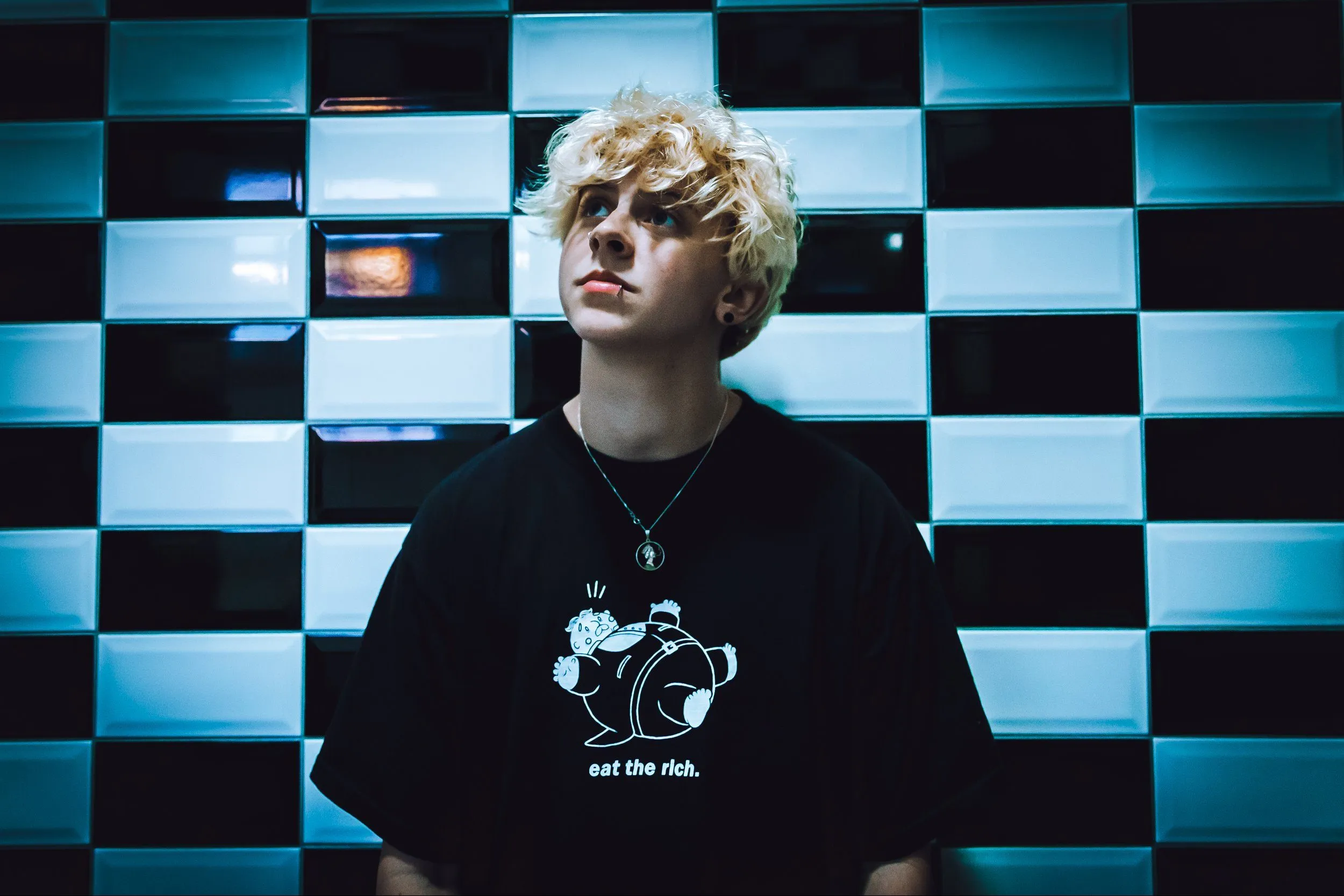 NOAHFINNCE has dropped a huge new track, 'After Therapy'