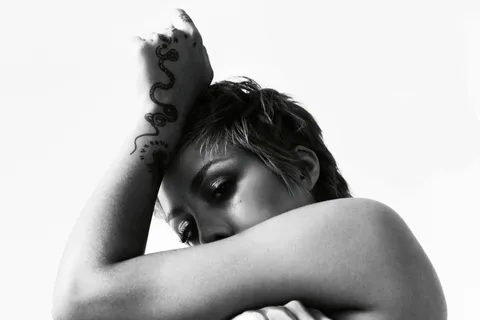 Poppy Ajudha has debuted a new single, 'PLAYGOD'