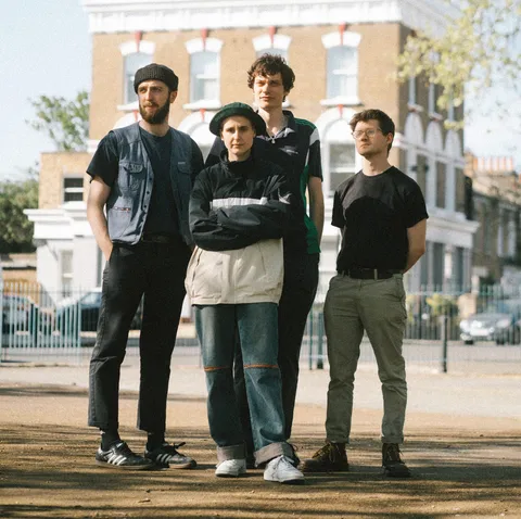 Porij have shared a brand new single, 'Automatic'