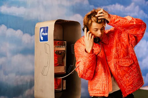 Ruel has returned with a brand new track, 'YOU AGAINST YOURSELF'