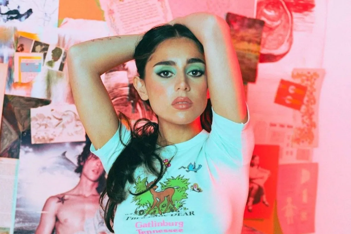 Samia has released a new single, ‘Mad At Me’, from her upcoming second album, ‘Honey’