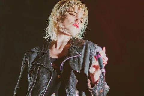 “I WANT TO PUT THIS OUT" - Sky Ferreira shares a snippet of new music, blasts people who "damage & stall my career"
