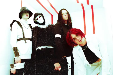 Static Dress have lined up a secret London event called ‘A Live Death Display’