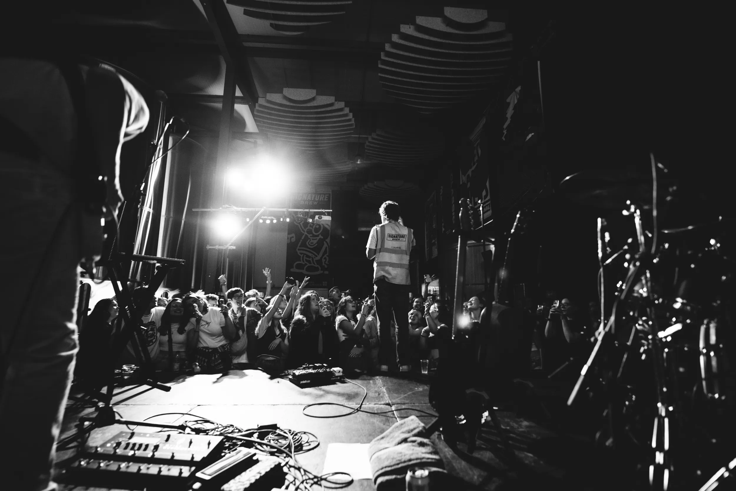 Down With Boring reports in from Dork's Day Out this week, with Thomas Headon, Courting, Swim School and more.