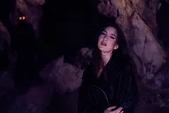 Watch Weyes Blood play 'God Turn Me Into a Flower' on The Late Show With Stephen Colbert