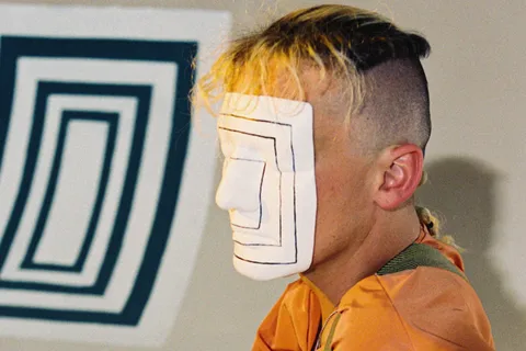 Yellow Days has just shared a loved-up new bop, ‘Soul Smile’