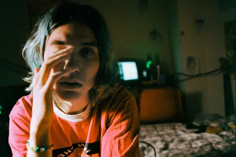 Daisy Brain has shared another new track, 'What Would You Do?'