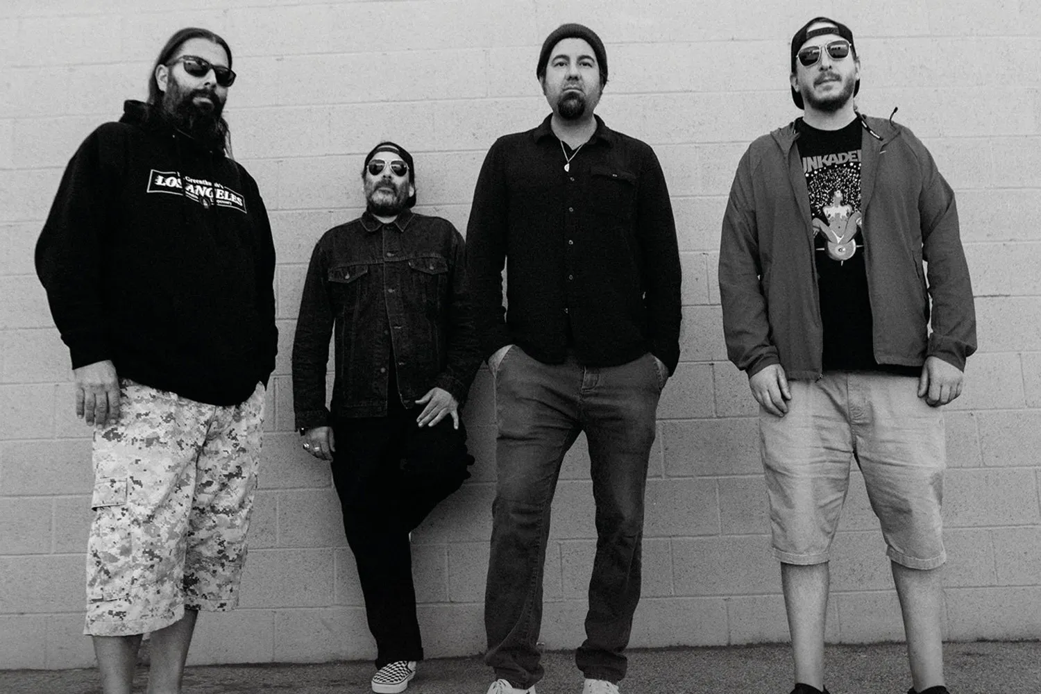 Deftones have signed up 100gecs, Knocked Loose and more for their fourth annual Dia De Los Deftones