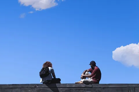 Fred again.. has teamed up with US singer-songwriter Jozzy for a new single, 'ten'