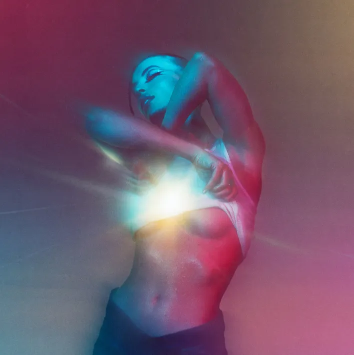 Fletcher has dropped a deluxe rerelease of her hit debut LP, ‘Girl Of My Dreams’