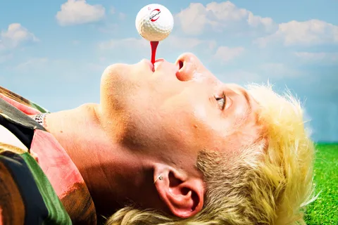 Joey Maxwell dishes out an unhinged new single, ‘Fried’