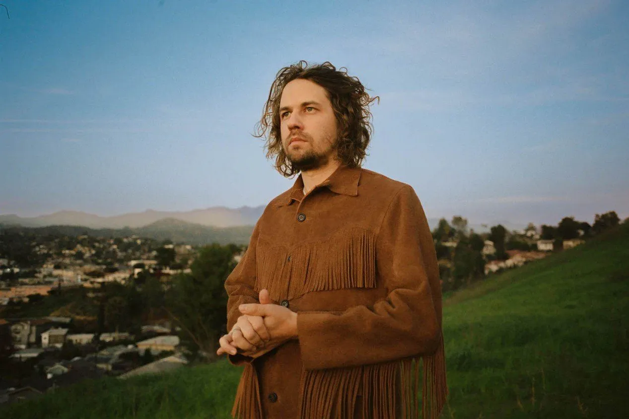 Kevin Morby has released a second single from his new album, 'This Is A Photograph', 'Rock Bottom'