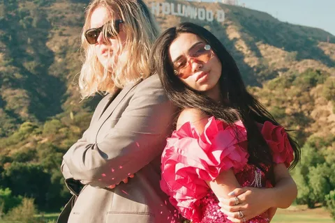 Oscar Lang has teamed up with his Dirty Hit labelmate Wallice for new single 'I've Never Been To L.A.'