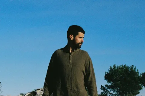 Nick Mulvey has released a new song, 'A Prayer Of My Own'