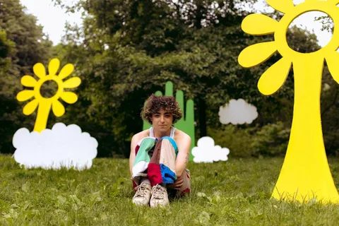 Claud has returned with a new track, 'Go Home!'