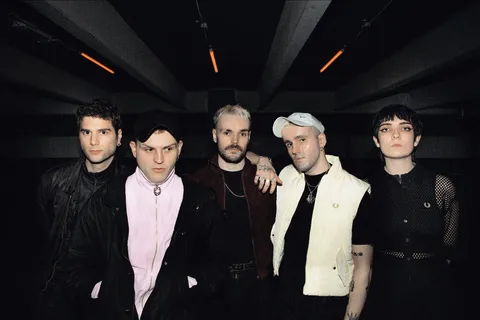 VLURE have shared their new single "born from hard truths, false promises and the crushing realities of working to other peoples’ agenda", ‘This Fantasy’