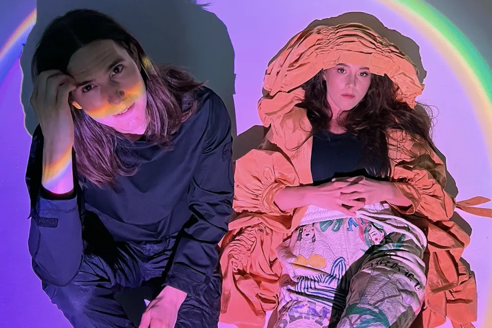 Purity Ring have announced a new EP, 'Graves'