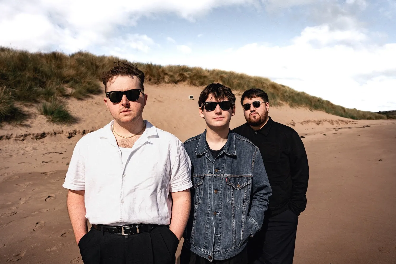 Vistas have dropped a new single, 'One More Night With No One'