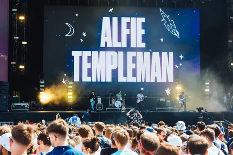 Alfie Templeman has added a Bedford hometown date to his UK tour next month