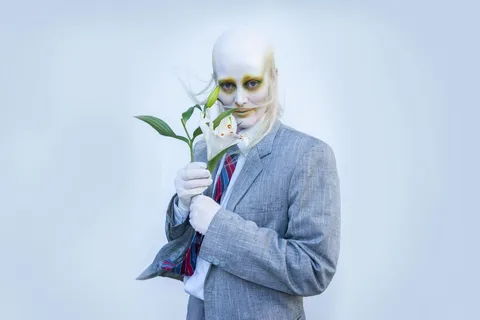 Fever Ray has announced ‘Radical Romantics’, their first album in over five years, with the new single, ‘Carbon Dioxide’