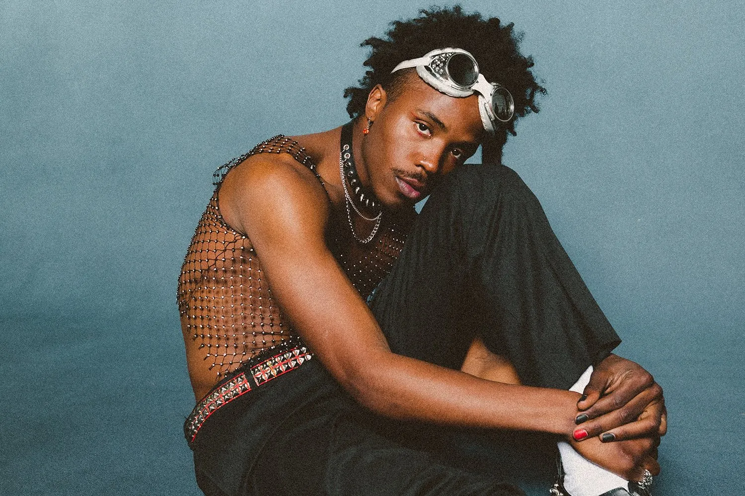 De'Wayne has dropped his new grandson collab, 'Good Mood'