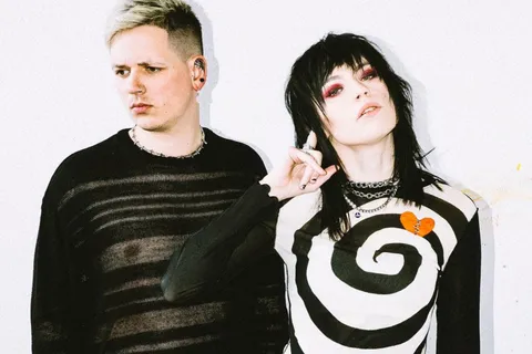 Hot Milk have released 'Teenage Runaways' from their upcoming new EP