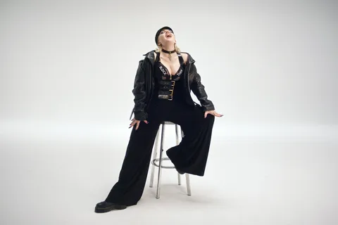 Watch Self Esteem play ‘I Do This All The Time’ on The Late Late Show with James Corden