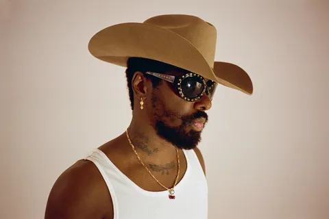 Curtis Harding has shared new single 'The Power' from his forthcoming album 'Departures & Arrivals: Adventures of Captain Curt'