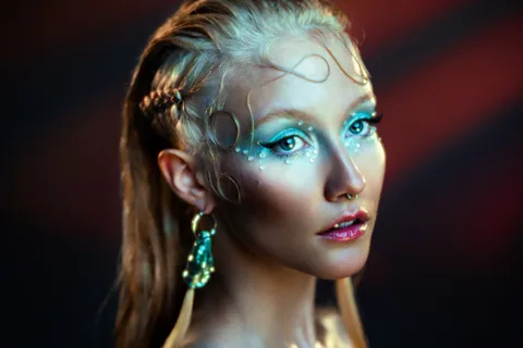 Chloe Moriondo gets down with the mermaids with new single 'girls with gills' ahead of her September UK dates