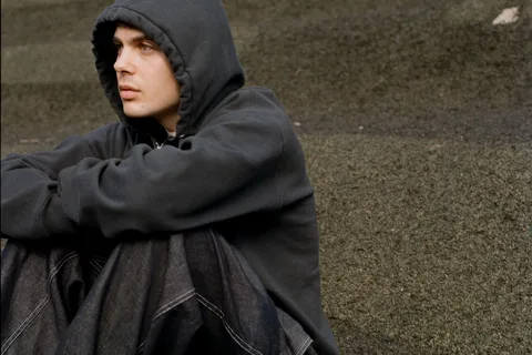 Niko B has announced his new mixtape 'cheerleader' with 'Beginners luck'