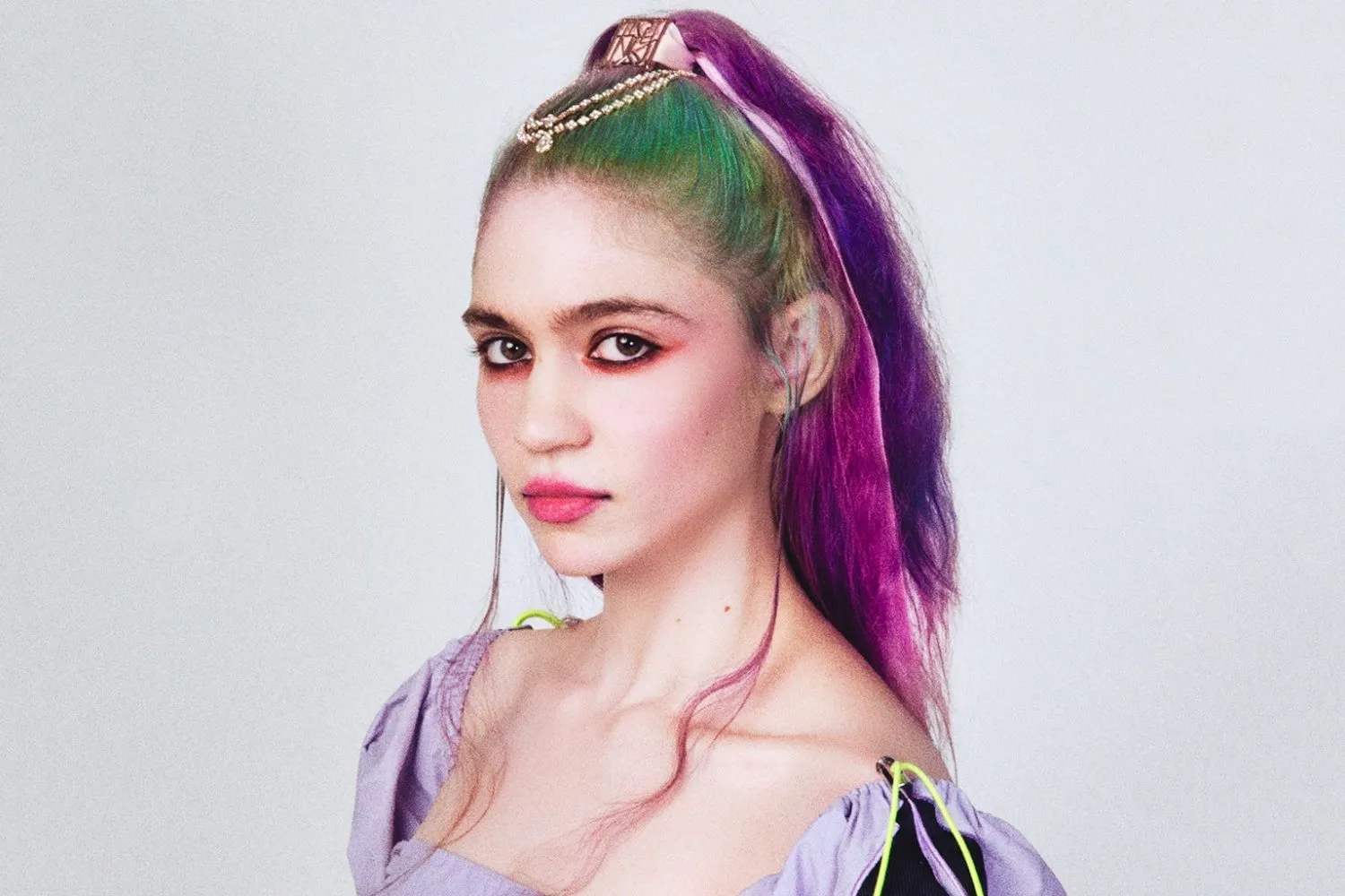 Grimes has released another new single, 'My Name Is Dark'