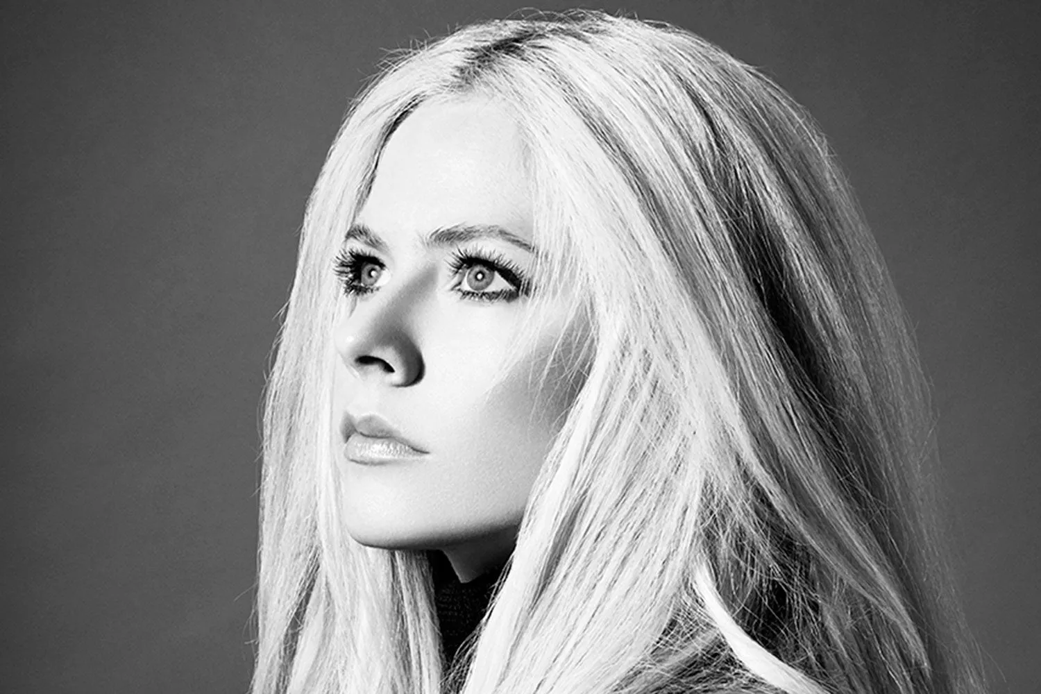 Avril Lavigne is going to play shows in London and Manchester next April