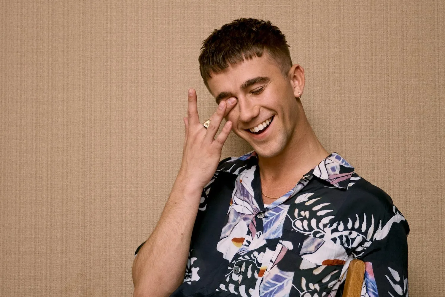 SG Lewis has served up a summertime slam with the new remix for ‘Chemicals’