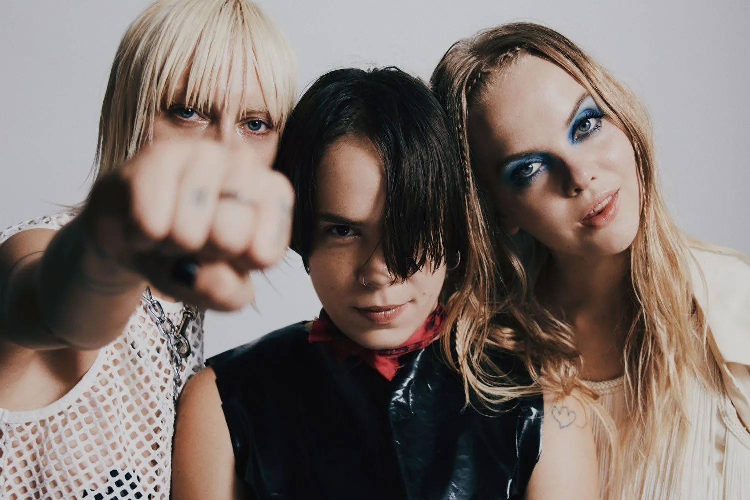 Dream Wife are back in action with brand new megabanger 'Sports!'