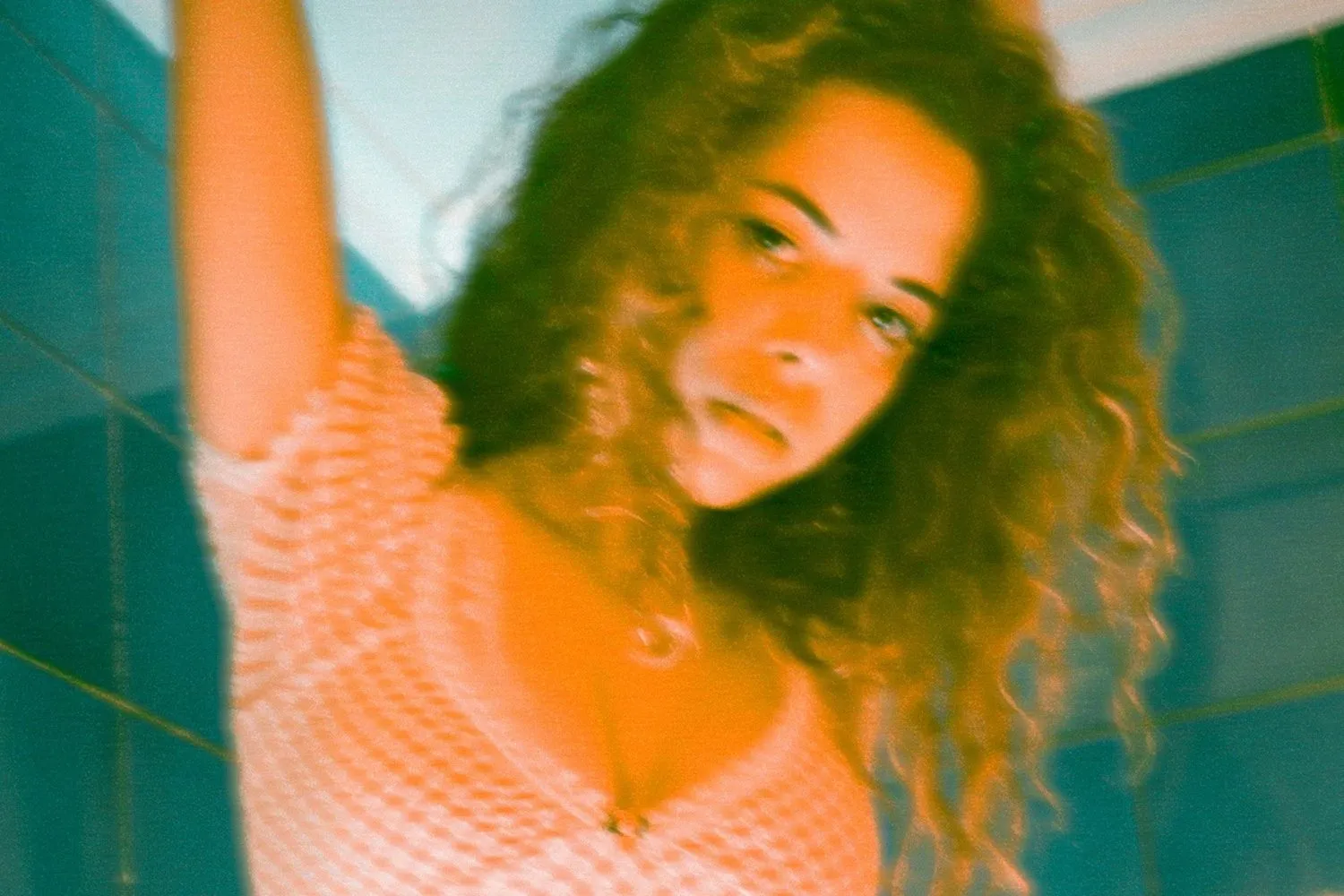 Nilufer Yanya is teasing her upcoming EP with new track 'Crash'