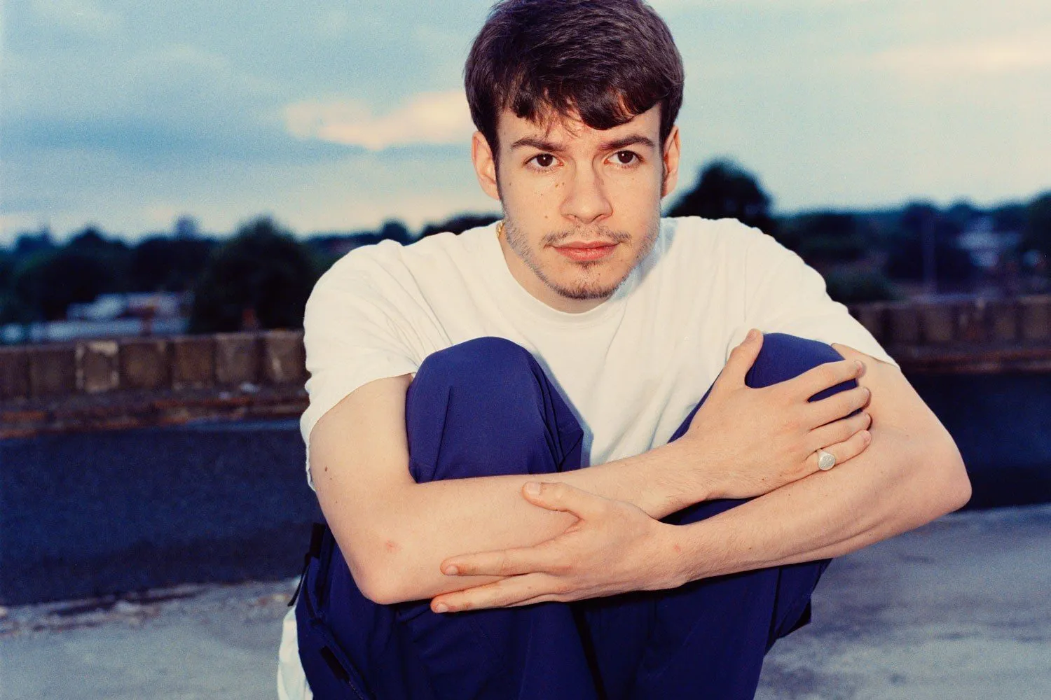 Rex Orange County has shared a brand new track, 'Pluto Projector'