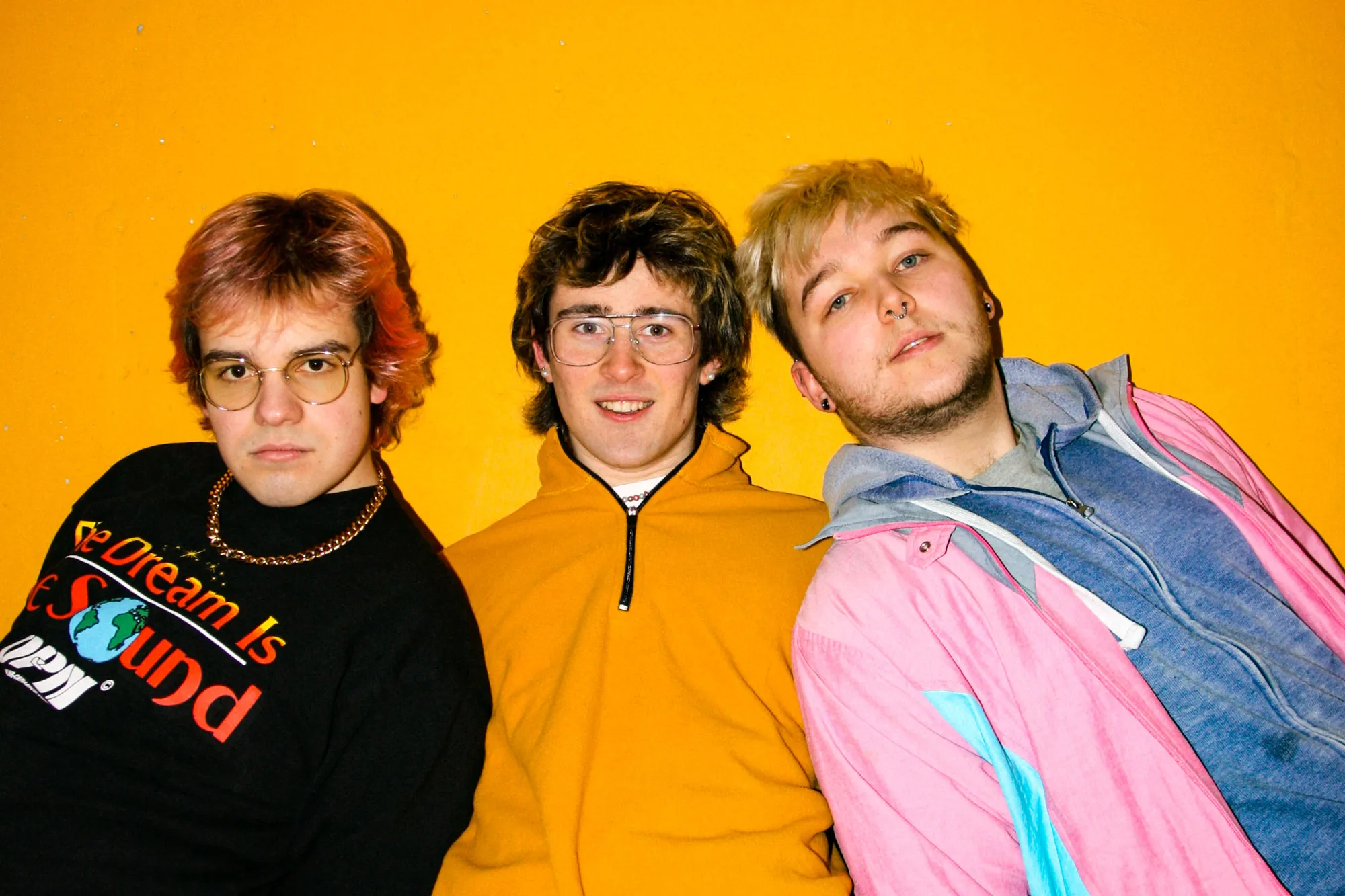 Canadian upstarts dad sports have announced their debut EP, 'I AM JUST A BOY LEAVE ME ALONE !!!'