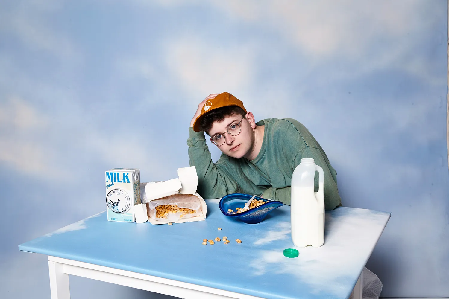 George Moir makes some truly terrible ice lollies in his new video for 'Patio'