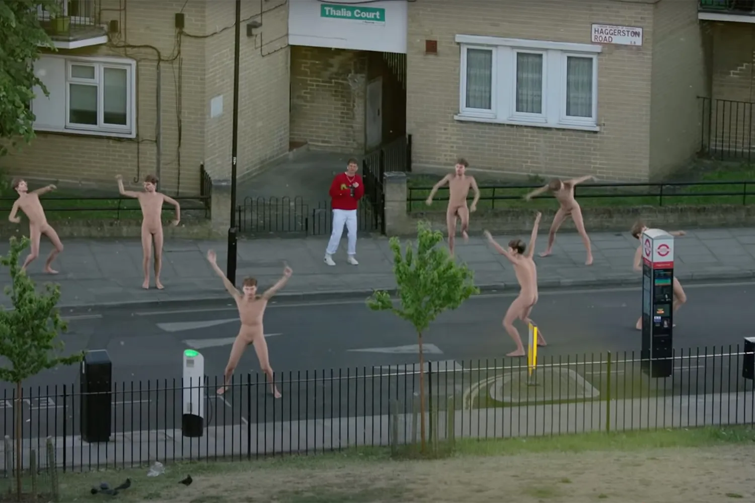 Glass Animals have released a pretty creepy new video for 'Space Ghost Coast To Coast', feat. lots of naked people