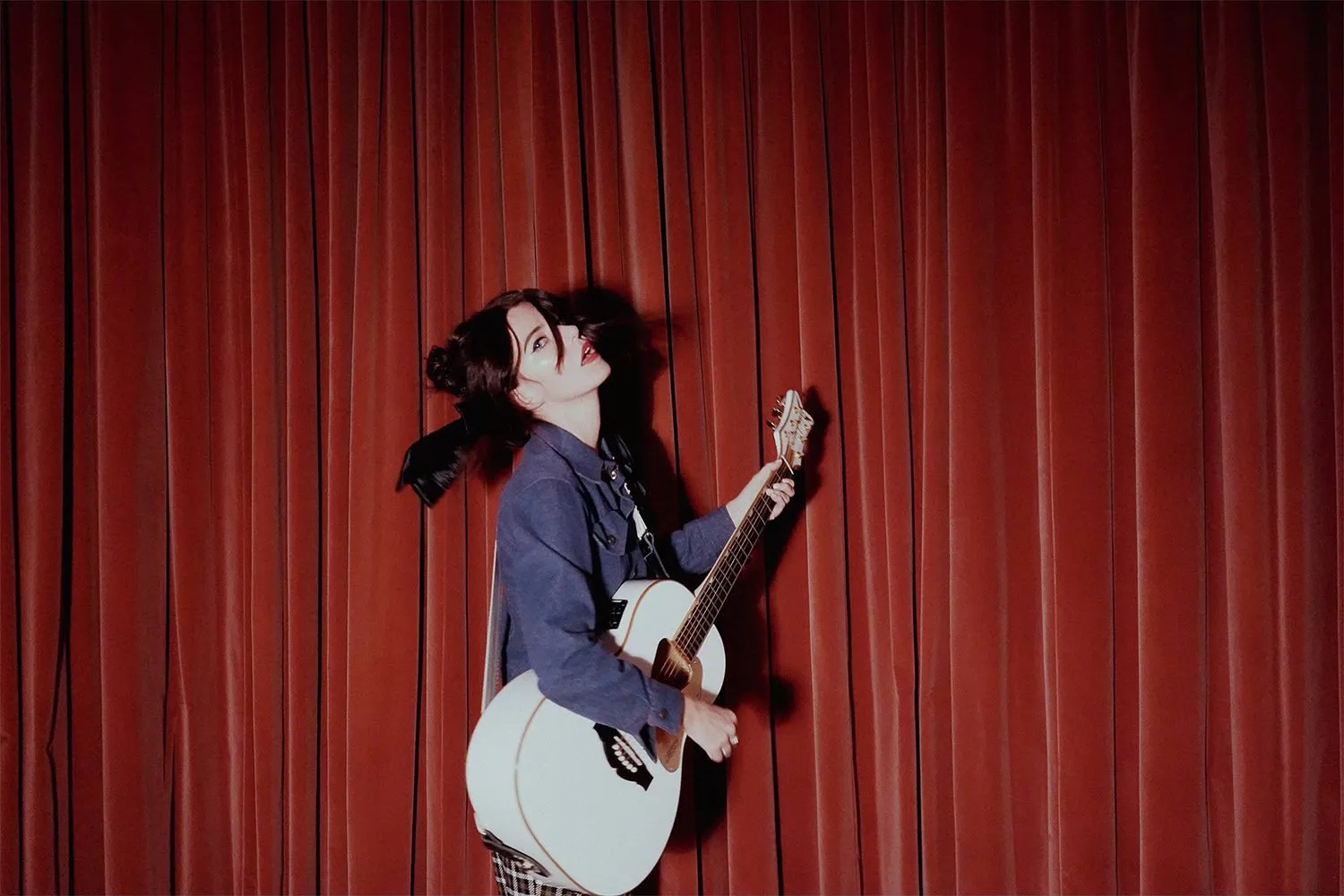 Laura-Mary Carter has dropped 'Ceremony', a new teaser from her upcoming debut solo album